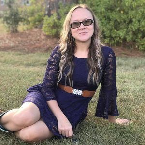 Meet your Posher, Sara